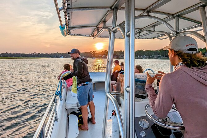 1 Hour Private Dolphin Tour Hilton Head Island - Broad Creek sets the pace
