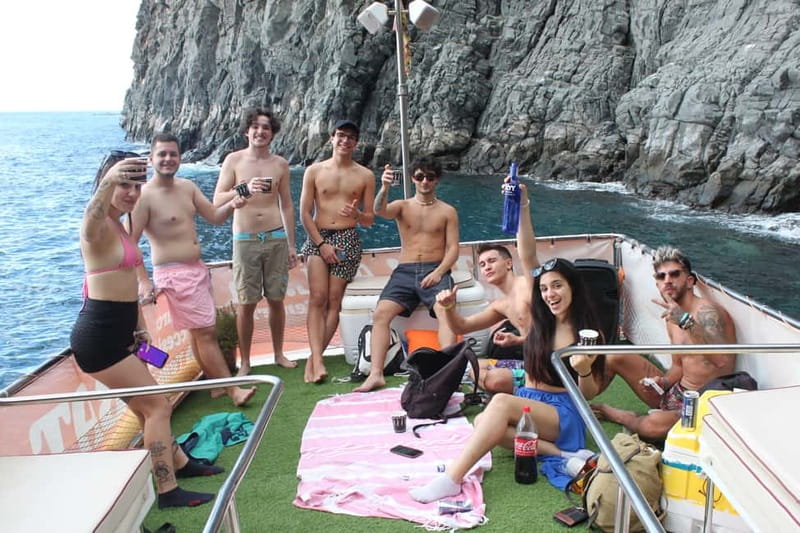 3H Shared Barrier-Free Cruise with Turtles Dolphins & Whales - Practical details that make the day easier