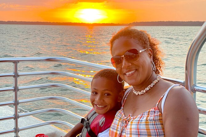 90 minute Hilton Head Sunset Dolphin Cruise - Dolphin watching without a guarantee