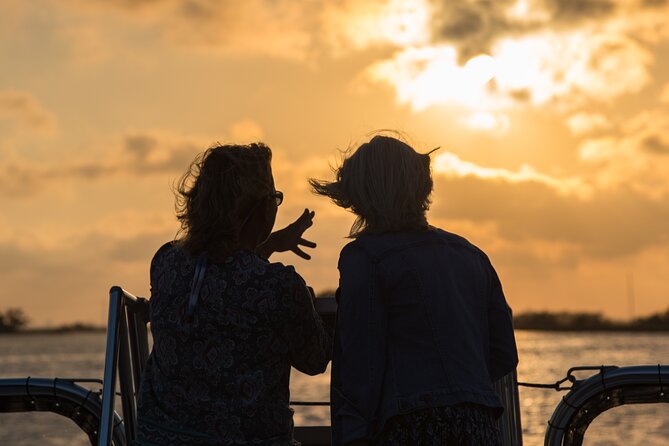 90 minute Hilton Head Sunset Dolphin Cruise - What the first minutes on the water feel like
