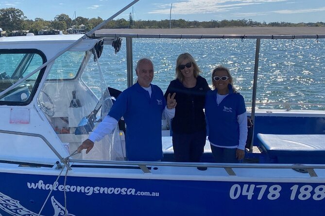 AAA Noosa National Park Tour and Dolphin Safari Whalesongsnoosa - Leaving Noosaville for the national park coast