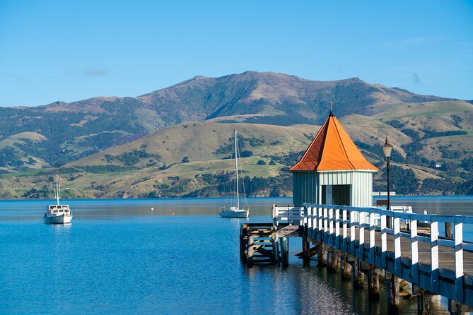 Akaroa with optional dolphin cruise (Small Group Tour) - The final drive through Christchurch