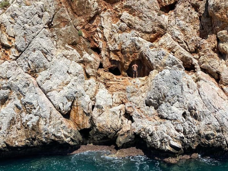 Alanya Relax Boat Tour with Caretta and Dolphin View - Transfer time can change the feel of the day
