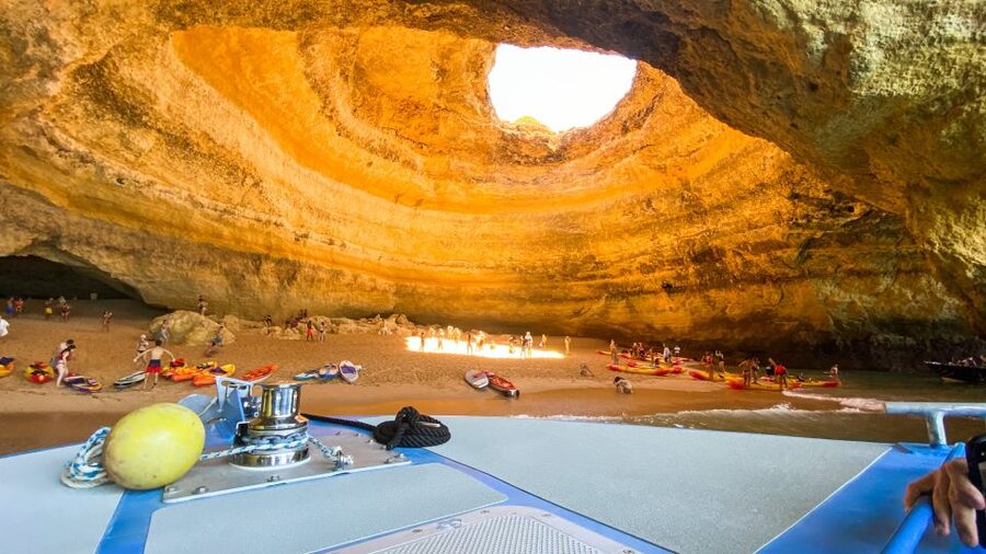 Albufeira: 2.5-Hour Dolphin Watching and Caves Trip - Praia da Marinha from the water