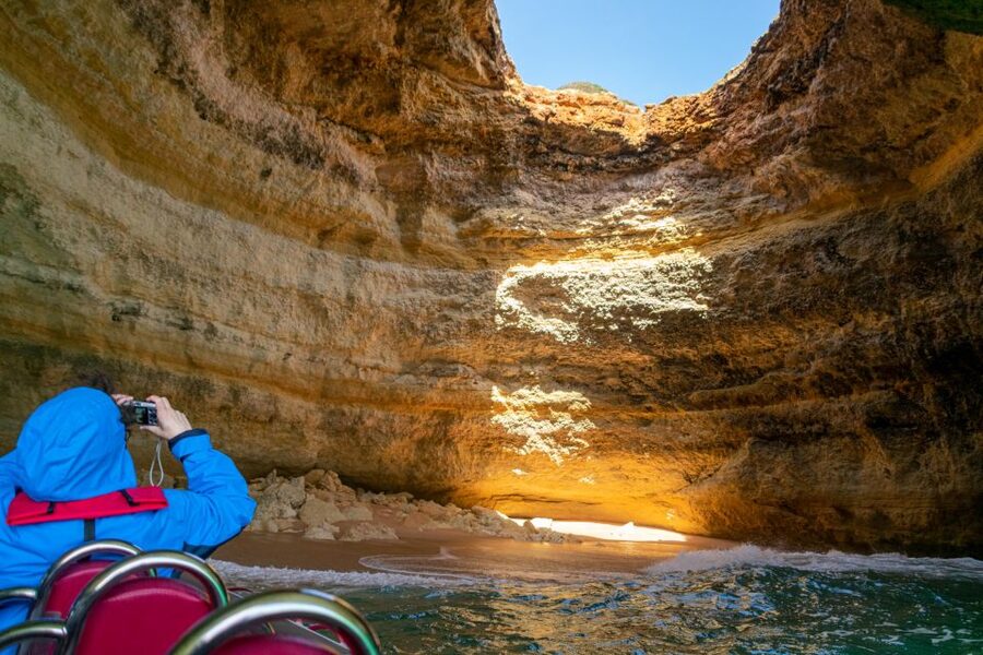 Albufeira: Dolphins & Benagil Caves RIB Tour - The return ride and what the 2.5 hours include