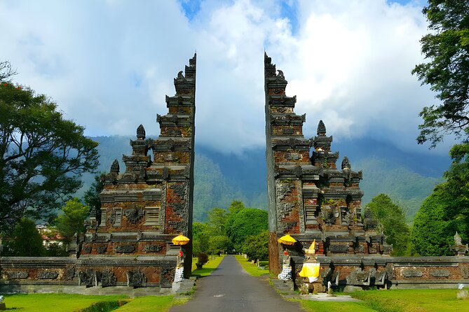 Amazing Bali Dolphin Watching Trip Experience - Ulun Danu Bratan Temple by the lake