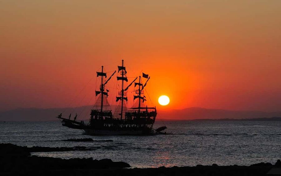 Ancient City or Dolphin observatıon cruise in Side w/Lunch - Key points to know before booking