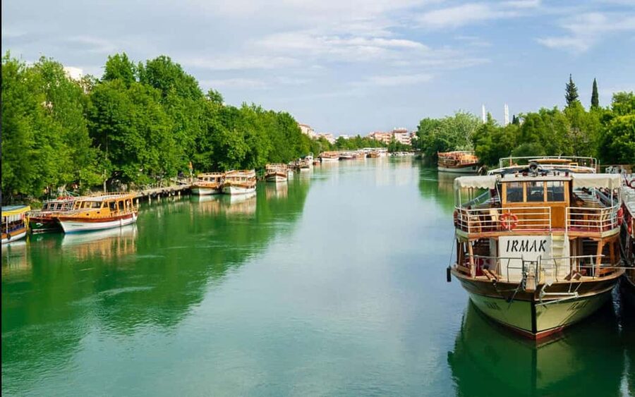 Ancient City or Dolphin observatıon cruise in Side w/Lunch - The transport time deserves attention