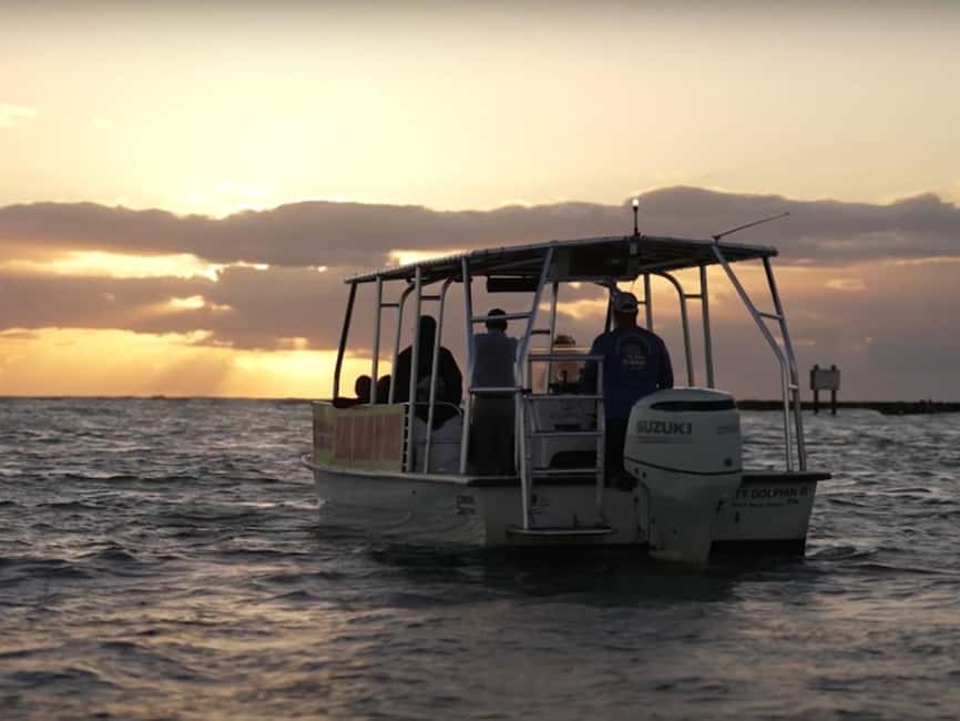 Anna Maria Island: Sunset Dolphin Cruise - Waiting for the Gulf Coast sunset