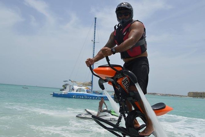 Aruba Flyboarding & Jetovator Experience: Fly Like a Bird & Dive Like a Dolphin - The short lesson before you rise