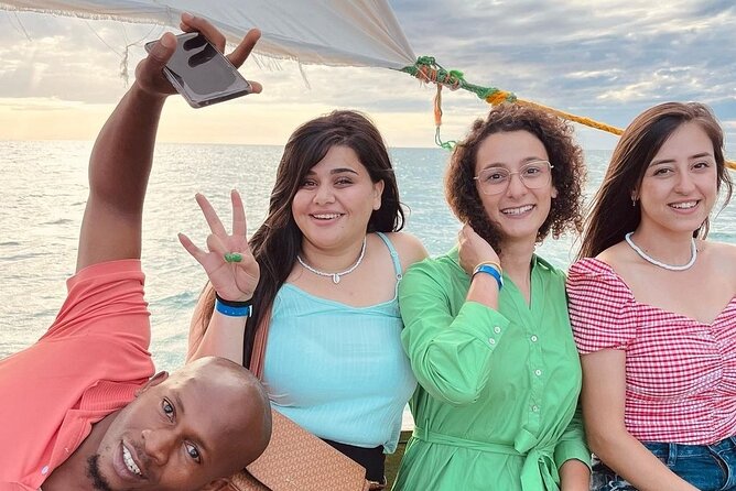 Baraka Aquarium and Dolphin Sightseeing with Sunset Cruise - Should you book this Zanzibar tour?