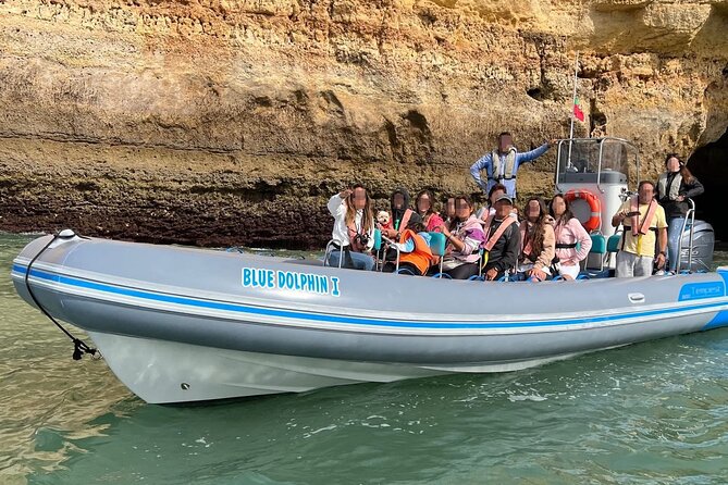 Benagil Caves and Dolphins from Albufeira - Looking for dolphins along the Algarve coast