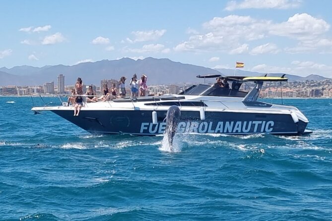 Boat Trip in Fuengirola, Dolphin Watching and Drinks - Meeting the boat in Fuengirola