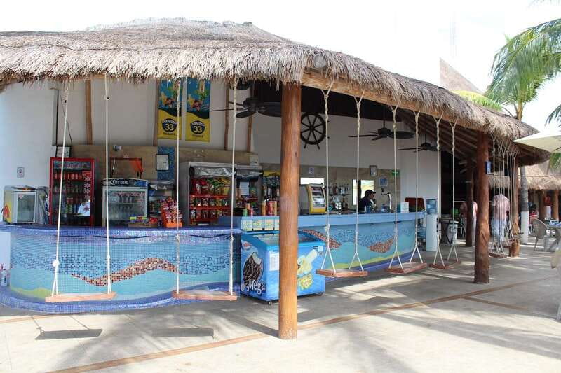 Cancún: Dolphin Encounter on Isla Mujeres with Buffet - The Photo Rule and the Real Cost