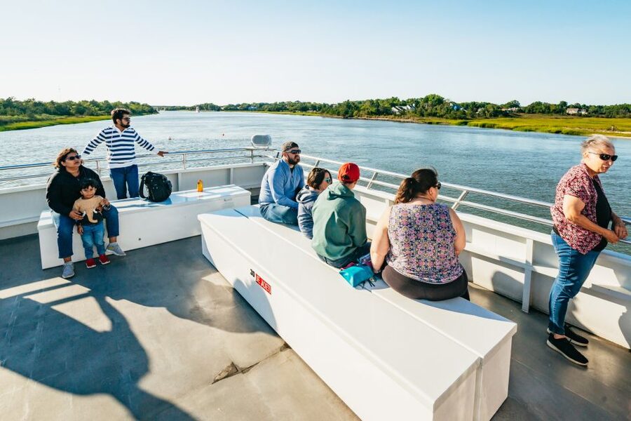 Cape May: Cape May Island Sunset Cruise & Dolphin Watching - The dolphin search near Delaware Bay