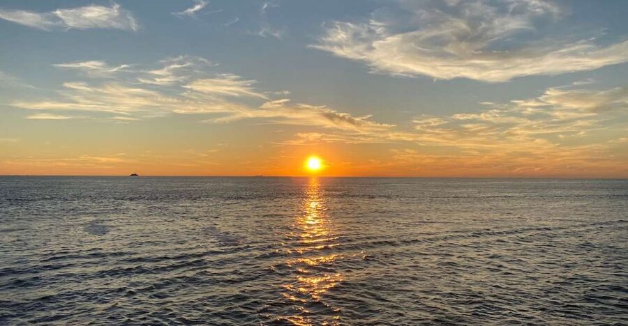 Cape May: Sunset Dolphin Watching Cruise with Food - Sunset views from the water