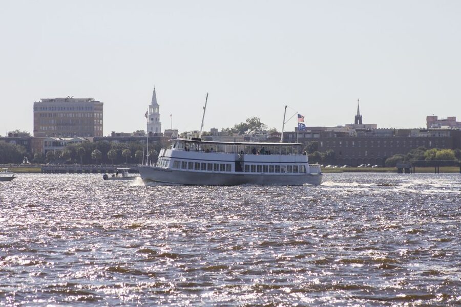 Charleston: Sightseeing Harbor Tour & Dolphin Watch - USS Yorktown: an impressive harbor landmark