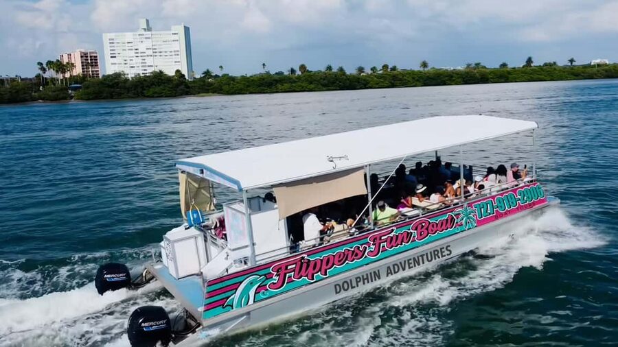 Clearwater Beach: Dolphin Excursion - Flippers Fun Boat - Setting out from Clearwater Beach