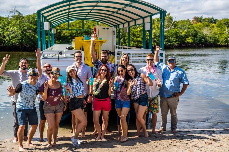 Clearwater: Island Hop and Dolphin Watch Boat Tour - The shallow island stop and small sand beach
