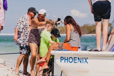 Dolphin and Shelling Cruise Tour at Fort Myers Beach