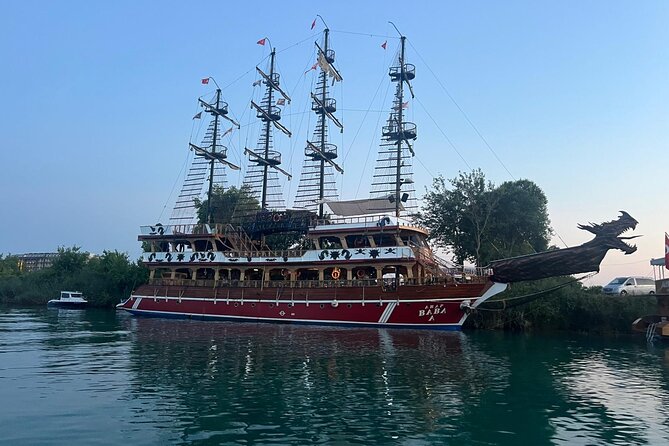 Dolphin Boat Blue Laguna With Rivertrip - Key points at a glance