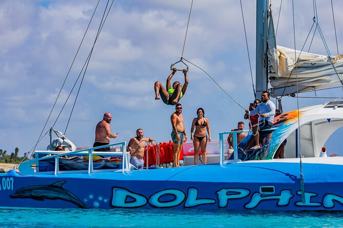 Dolphin Catamaran Snorkel and Sail with Open Bar - Is $69 a good value?