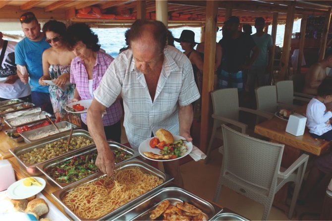 Dolphin Island Boat Trip – Swim, Sun & Lunch Included - Is $30.17 good value?