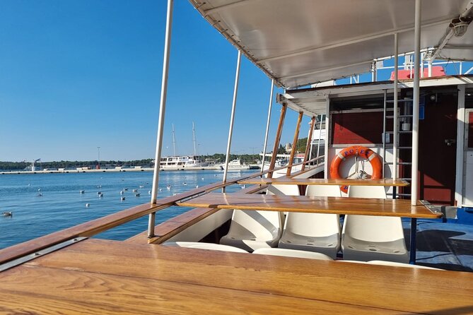 Dolphin & Sunset tour with Brijuni panorama - Dinner on the evening cruise