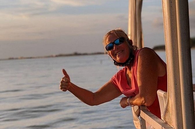 Dolphin Watching Nature Cruise and Eco Tour from Hubbard's Marina in John's Pass - Finding dolphins without turning them into a show