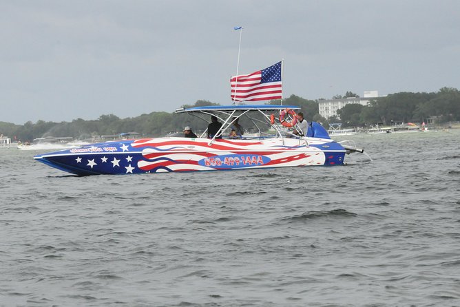 Dolphin-Watching Speedboat Cruise in Destin Harbor - Searching for dolphins in the Gulf