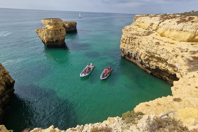 Dolphins Search and Benagil Caves from Albufeira - What the ride feels like in real conditions