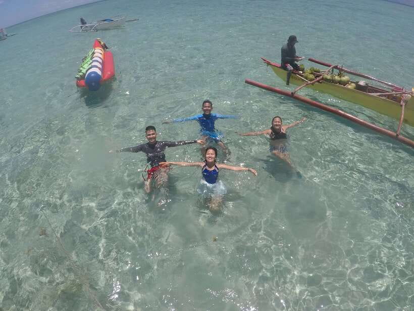 Dumaguete: Dolphin Watching & Manjuyod Sandbar Private Tour - Key points at a glance