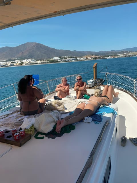 Estepona: Dolphins Searching Sea Cruise with Drink & Snacks - The possible swimming stop