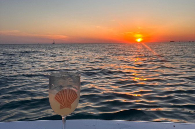 Experience Sunset and Dolphin Adventure in Panama - The photography opportunities are real, but light changes fast