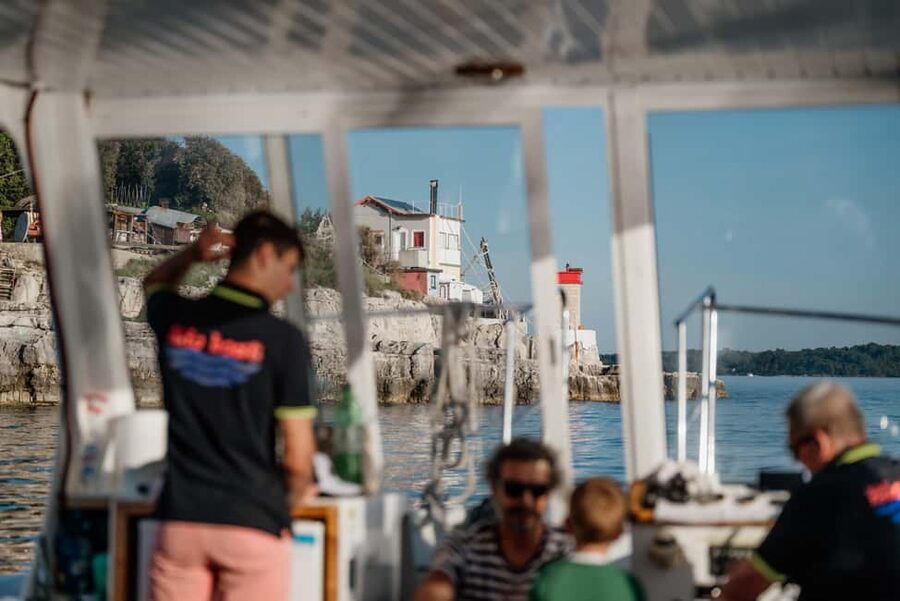 FAŽANA: DOLPHIN SAFARI - Who should skip this boat ride