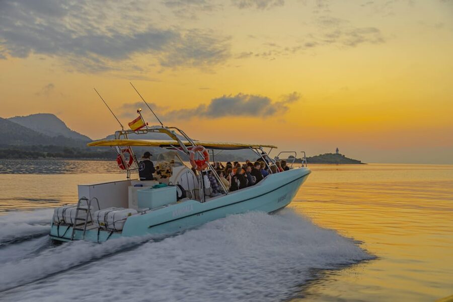 From Alcudia: Sunrise Dolphin Watching Boat Tour - The return across Alcúdia Bay