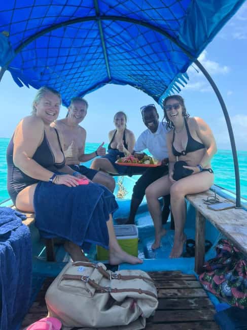 FROM KENDWA; Mnemba snorkelling and Dolphin tour - Who will get the most from this outing