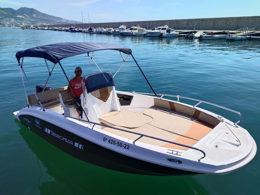 Fuengirola: Dolphin Watching Tour with Snacks and Drinks - Leaving from Fuengirola Port