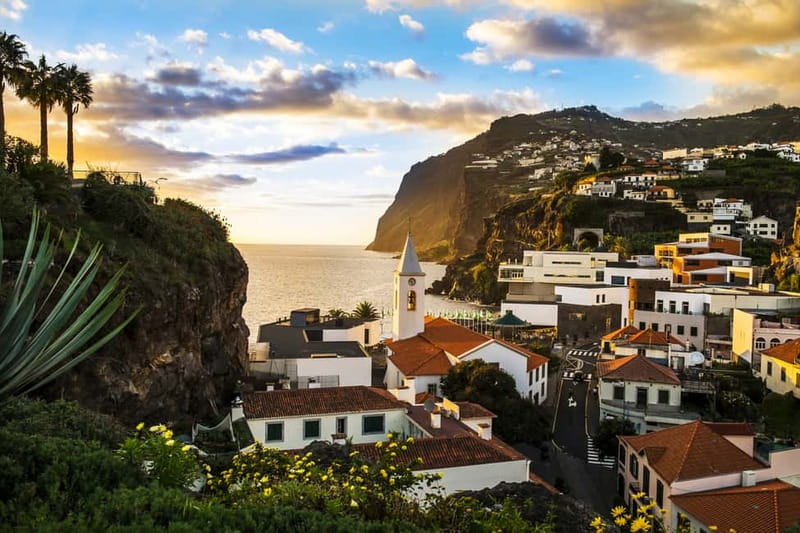 Funchal:Hop-on Hop-off Bus & Whale & Dolphin boat Excursion - What the 48-hour ticket is really worth