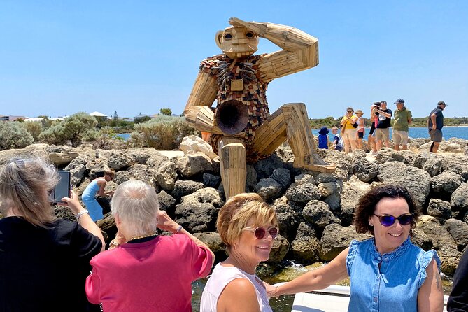 Giant and Dolphin Sightseeing Cruise in Mandurah - The broad Peel-Harvey Estuary