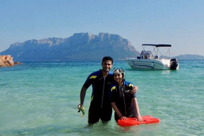 Golfo di Olbia and Dolphins Island Private Boat Tour - Snacks that make the boat feel local