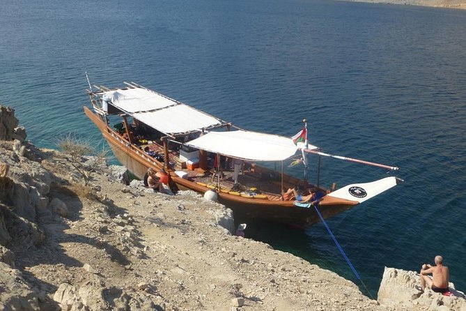 Half Day Dolphin Watching Musandam Dhow Cruise - How the guides shape the experience