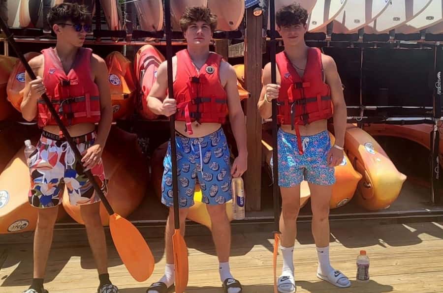 Hilton Head: 2-Hour Kayak Dolphin Nature Tour - Paddling out from 18 Simmons Road