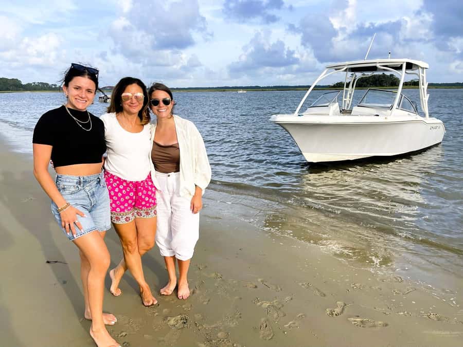 Hilton Head: 2 Hour Private Dolphin Tour - Key points at a glance