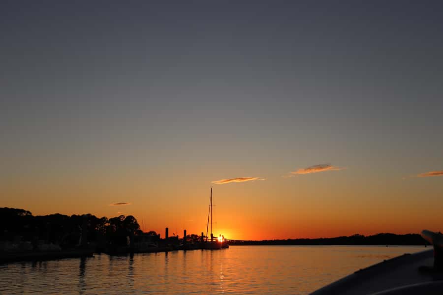 Hilton Head Island: Sunset Dolphin Watching Cruise - What to bring and how to avoid small problems