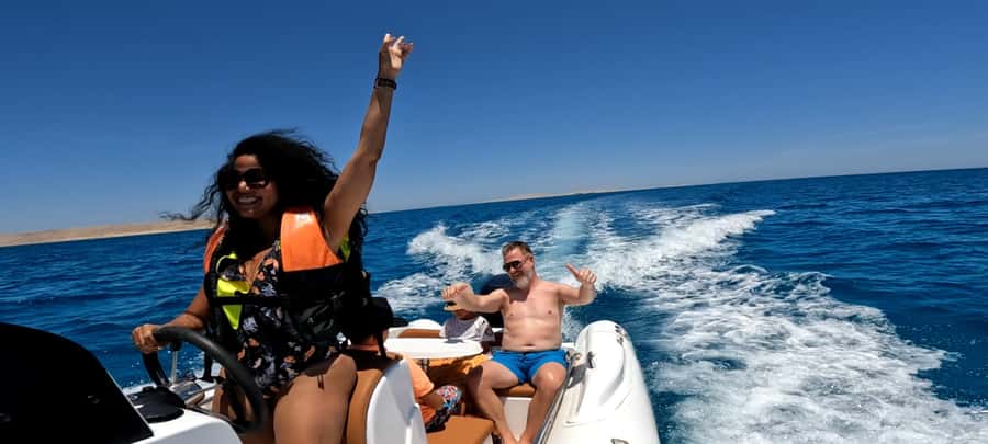 Hurghada: 3-Island Speedboat, Dolphin Watching & Snorkeling - Two reef stops, including the Balena wreck site