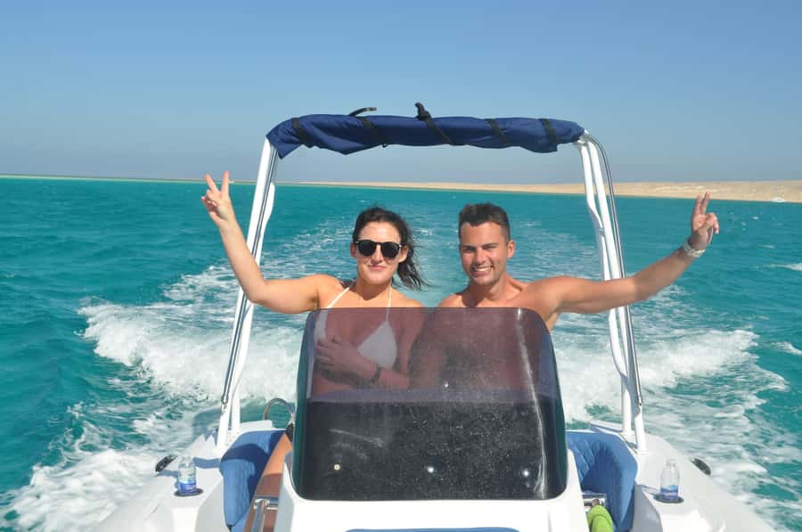 Hurghada: 6 Islands Tour with Dolphin Watching & Snorkelling - The six things worth knowing first