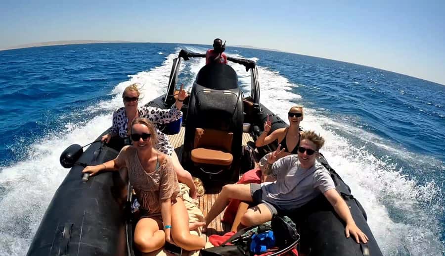 Hurghada: Private Speedboat to Dolphin House with Pickup - A crew that keeps the outing flexible