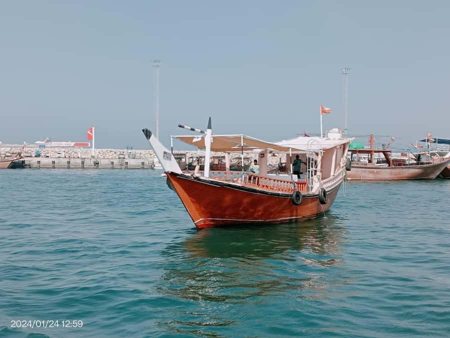 Khasab: Dhow Cruise with Lunch, Dolphin Watching& Snorkeling - Getting from Khasab to the water
