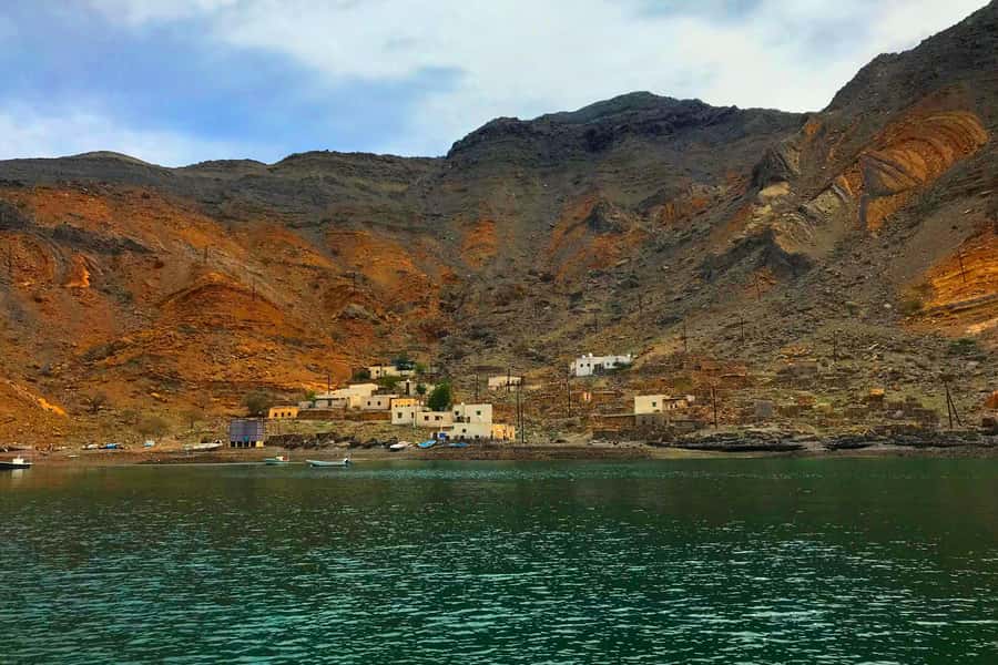 Khasab: Khor Sham Half-Day Cruise with Snorkeling & Dolphins - What the four-hour schedule means for you